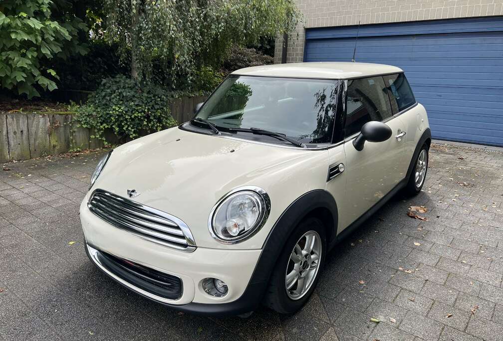 MINI 1.6i
