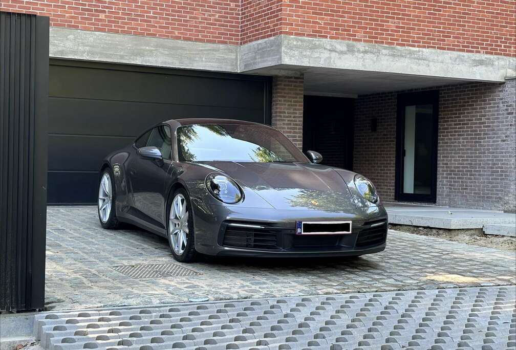 Porsche 911 Carrera PDK