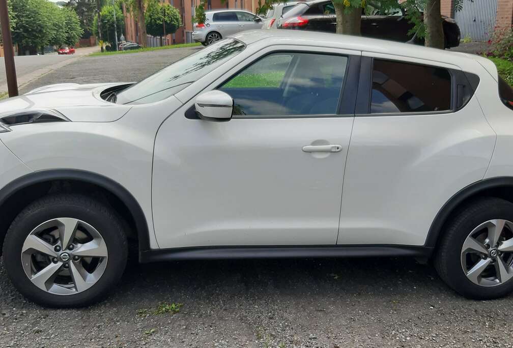 Nissan Juke 1.6i 2WD Acenta