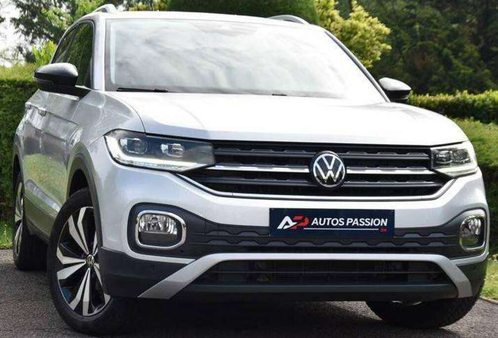Volkswagen 1.0 TSI Life OPF DSG  DAB  Full LED