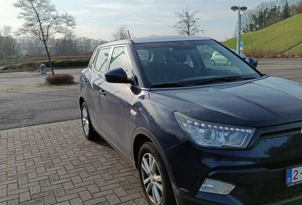 SsangYong Tivoli 1.6 e-XDi 2WD Sapphire