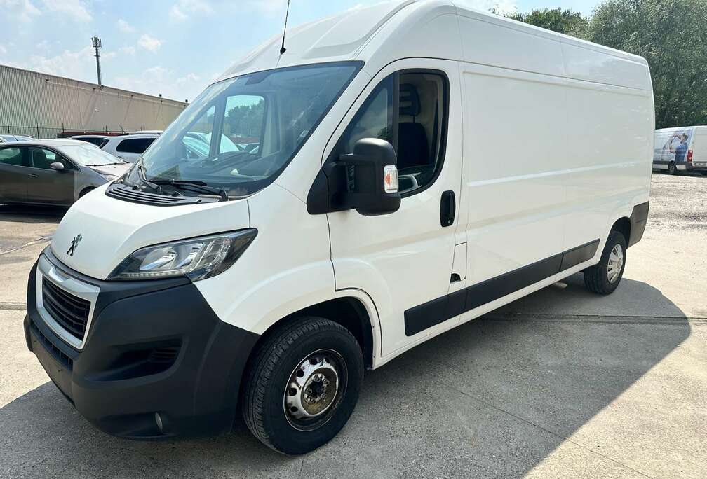 Peugeot HDi 335 L3H2 Premium