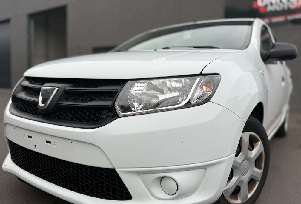 Dacia 2 1.2 16V 75 Ambiance - 219 302 Kms - GAR 1AN