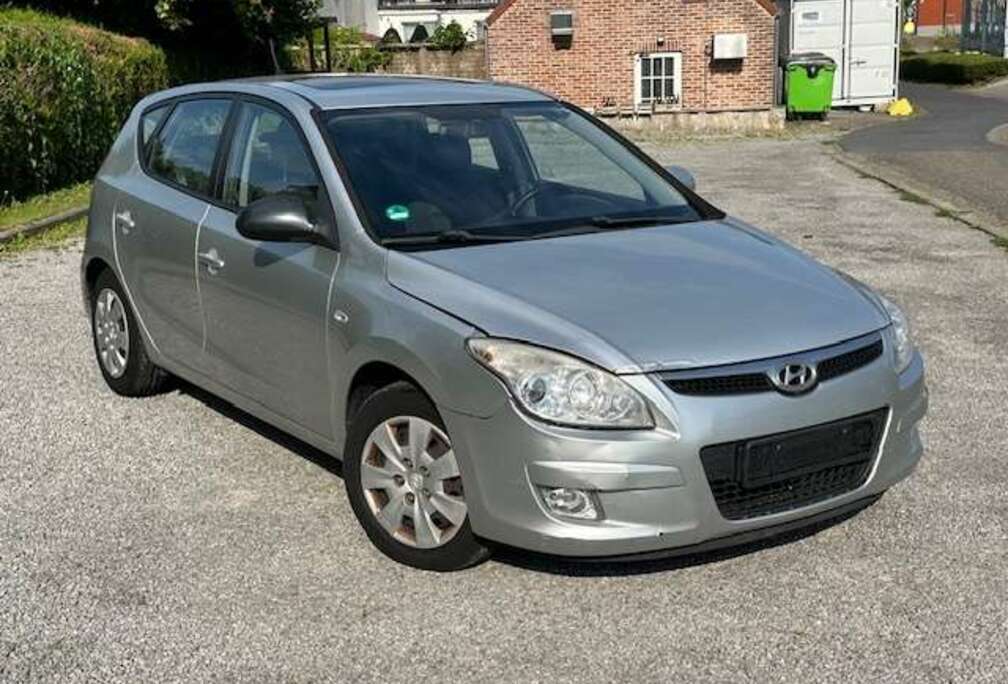 Hyundai 1.6i Automatique