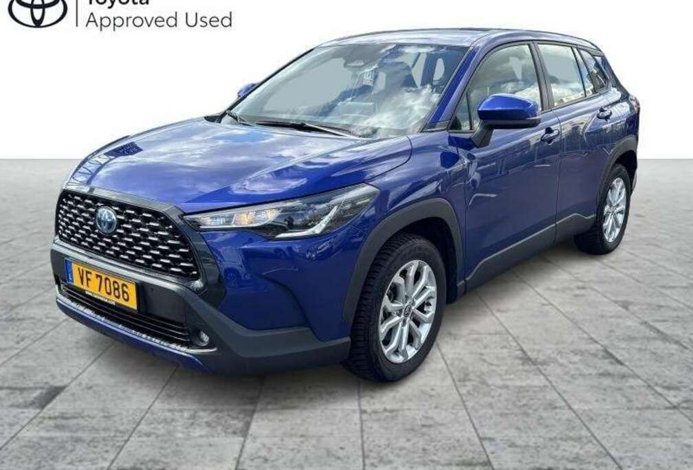 Toyota Dynamic 2,0 + Safety Pack