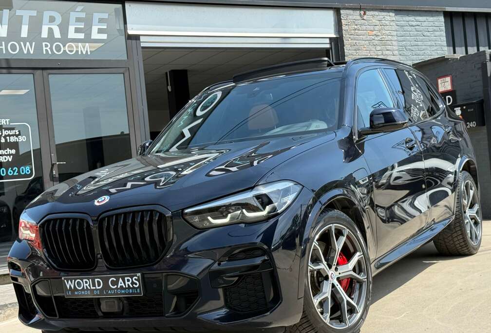 BMW PHEV 3.0AS xDrive45e PACK M - SKYLOUNGE - PNEUMATIC - DISTRONIC - CAMERA360 - PARK ASSIST - LINE ASSIST - FULL OPTIONS