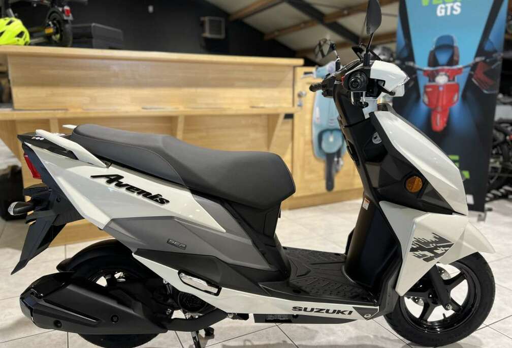 Suzuki Avenis 125
