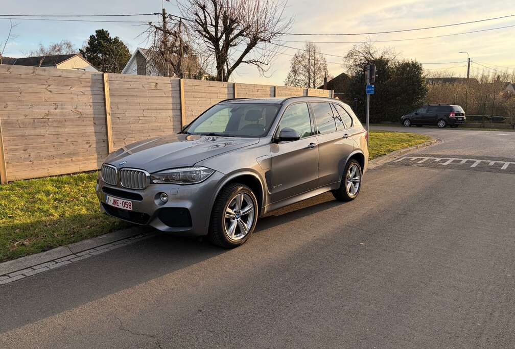 BMW X5 PHEV 2.0A xDrive40e