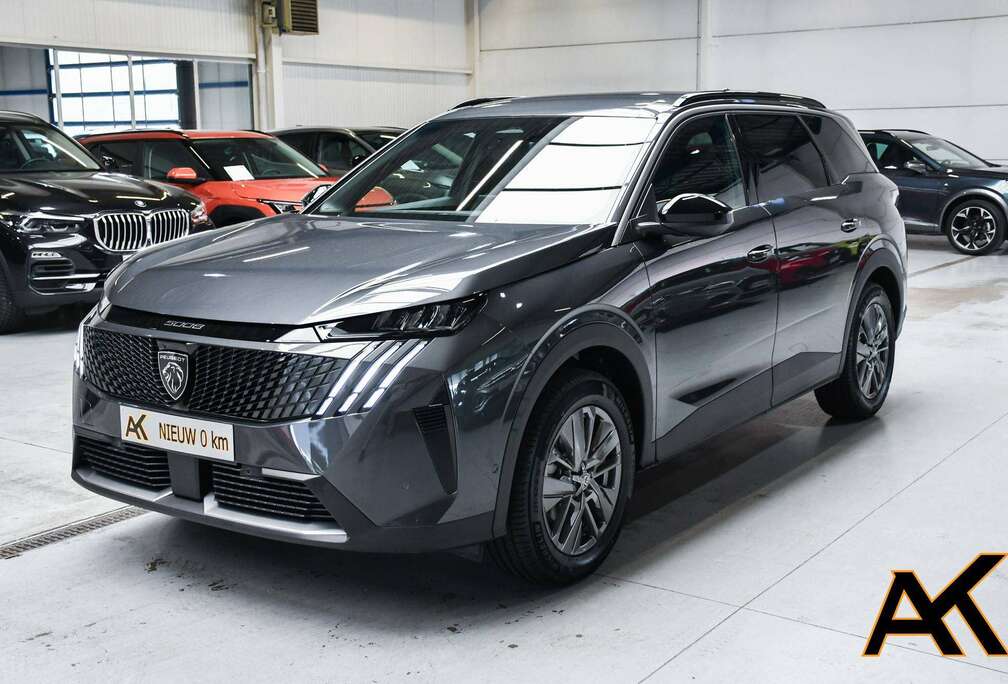 Peugeot 5008 Hybrid Allure 7pl MHEV NIEUW - NAVIGATIE / CAMERA / ACC / SMARTLINK / PDC