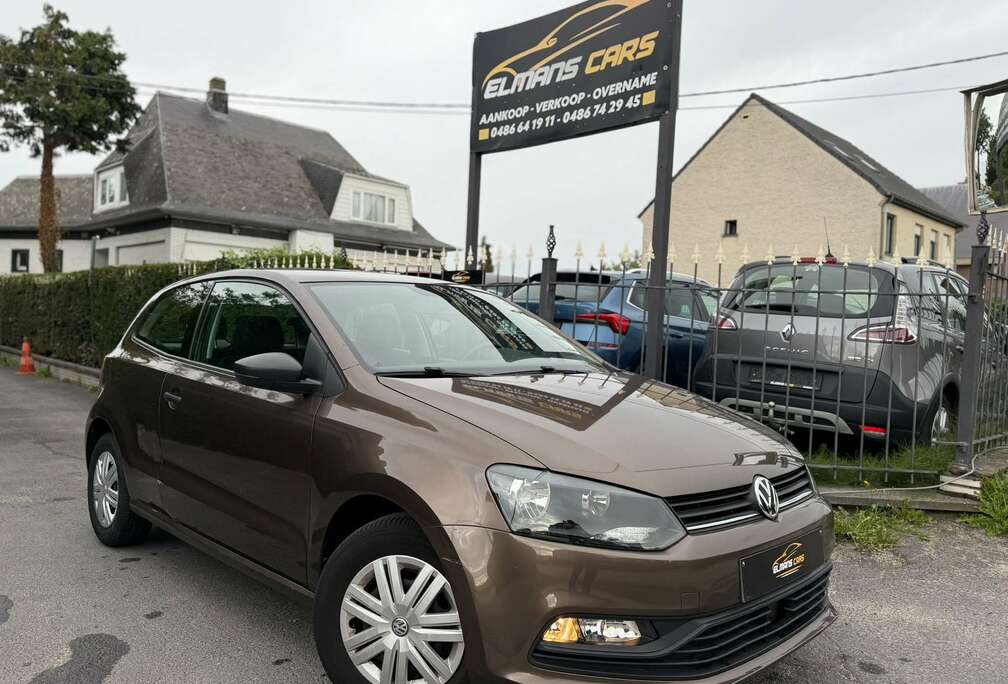 Volkswagen 1.0i // * 17 000 KM* // Premier propriétaire // Airco // Bluetooth