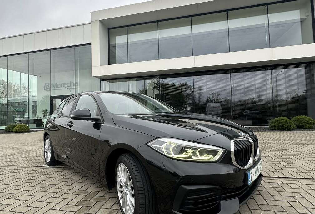 BMW 118i Advantage 1 Jaar Garantie