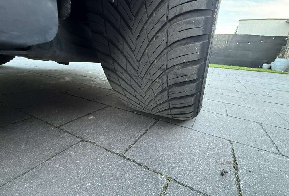 Mercedes-Benz 2.0 BlueTEC A2 Mix. Perf. T. 9GTr 3050kg