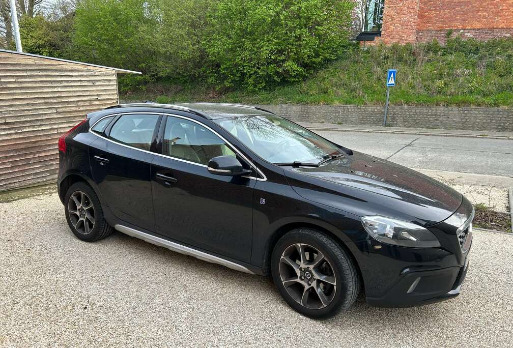 Volvo V40 Cross Country 1.6 D2 Ocean Race