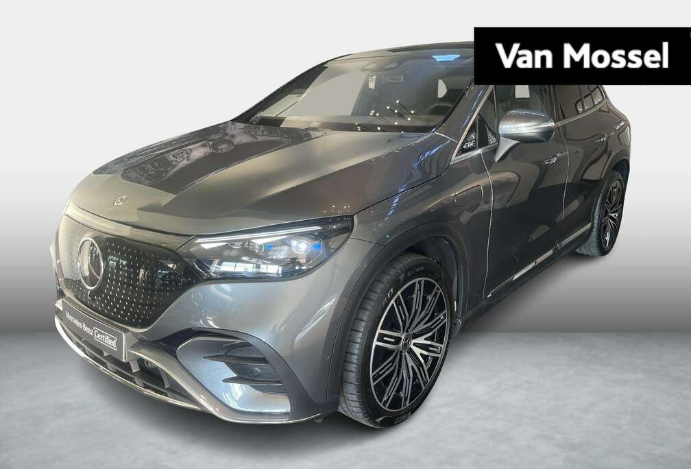 Mercedes-Benz 300 AMG Line + DIGITAL LIGHT + AIRMATIC + PANO DAK