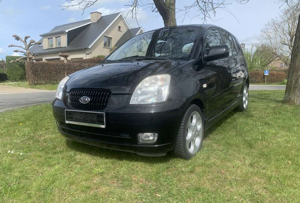 Kia 1.1 EX Sport