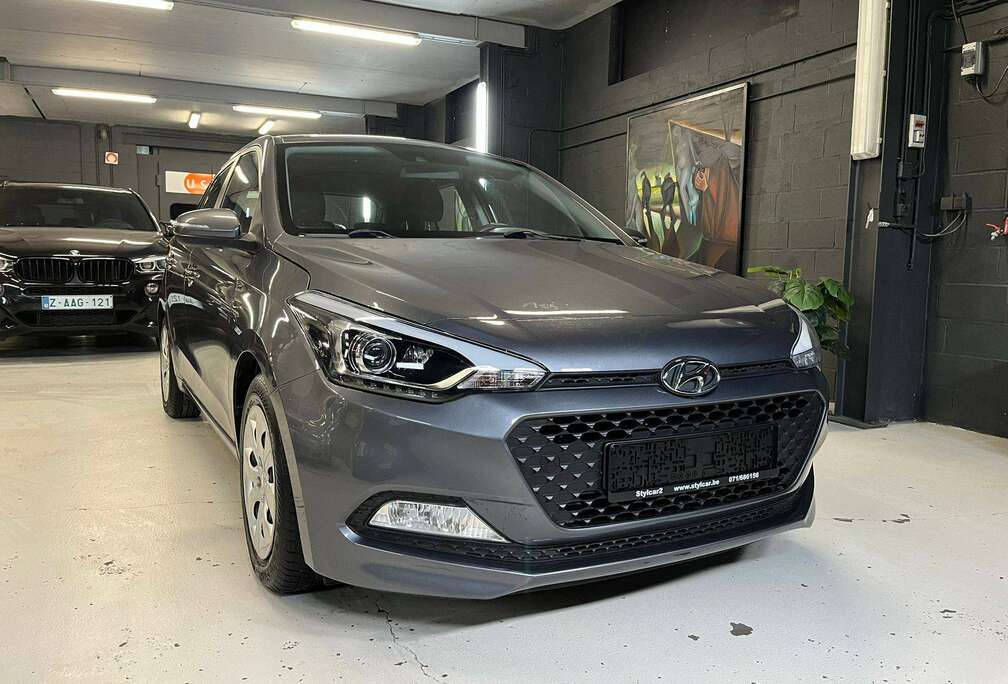 Hyundai HYUNDAI I20 **12 MOIS DE GARANTIE**