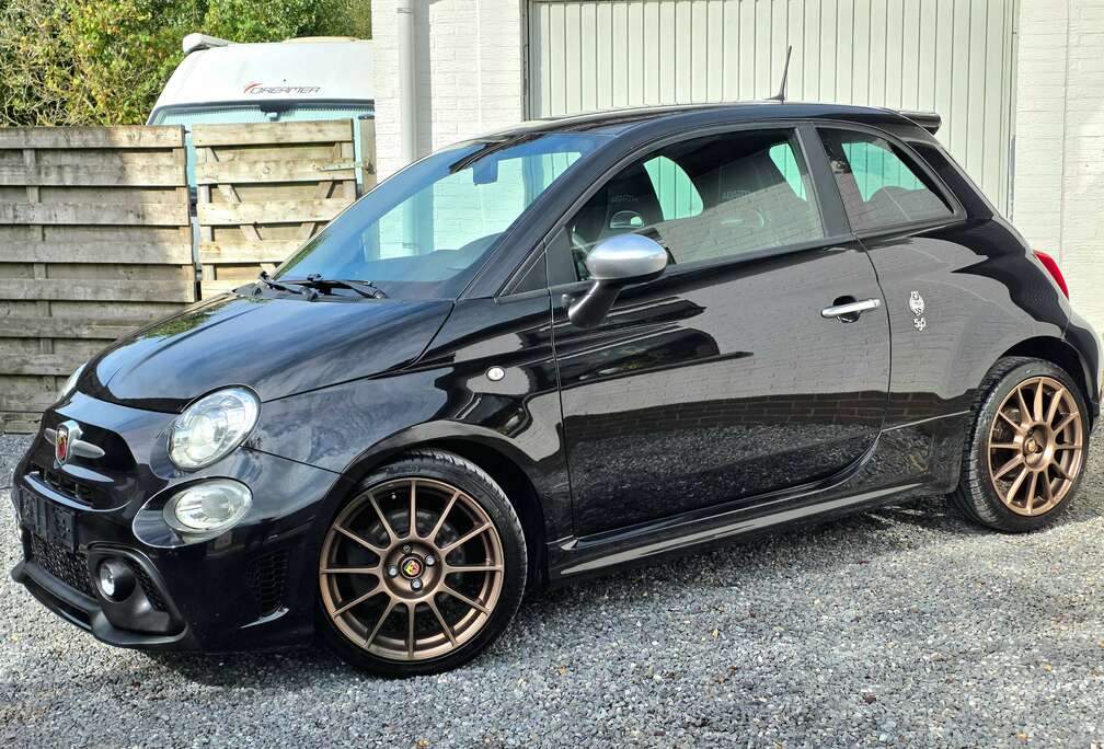 Abarth Abarth 595 Turismo Automaat 70 Anniversario BTW aftrekbaar