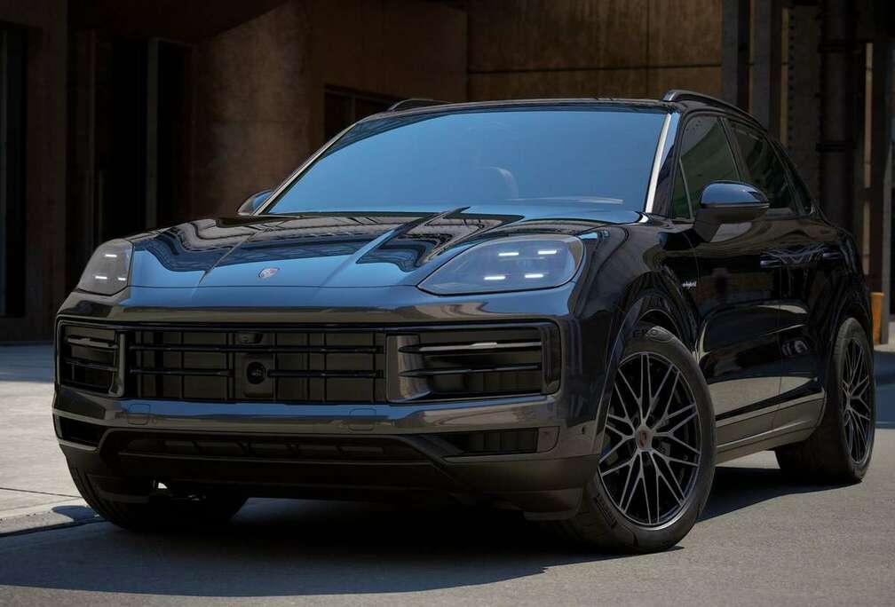 Porsche E-Hybrid  BOSE  INNO  360  HEAD-UP  14W