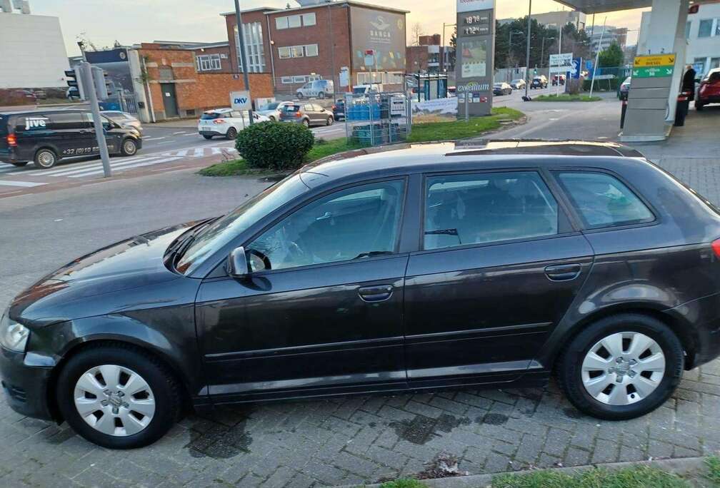 Audi A3 Sportback 1.6 TDi e Attraction Start/Stop DPF