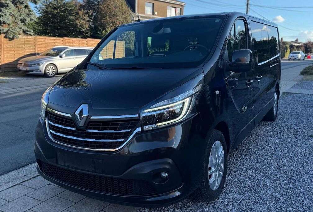 Renault Trafic Passenger 2.0 Blue dCi Intens