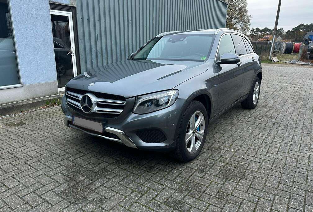 Mercedes-Benz GLC 350 e 4-Matic PHEV