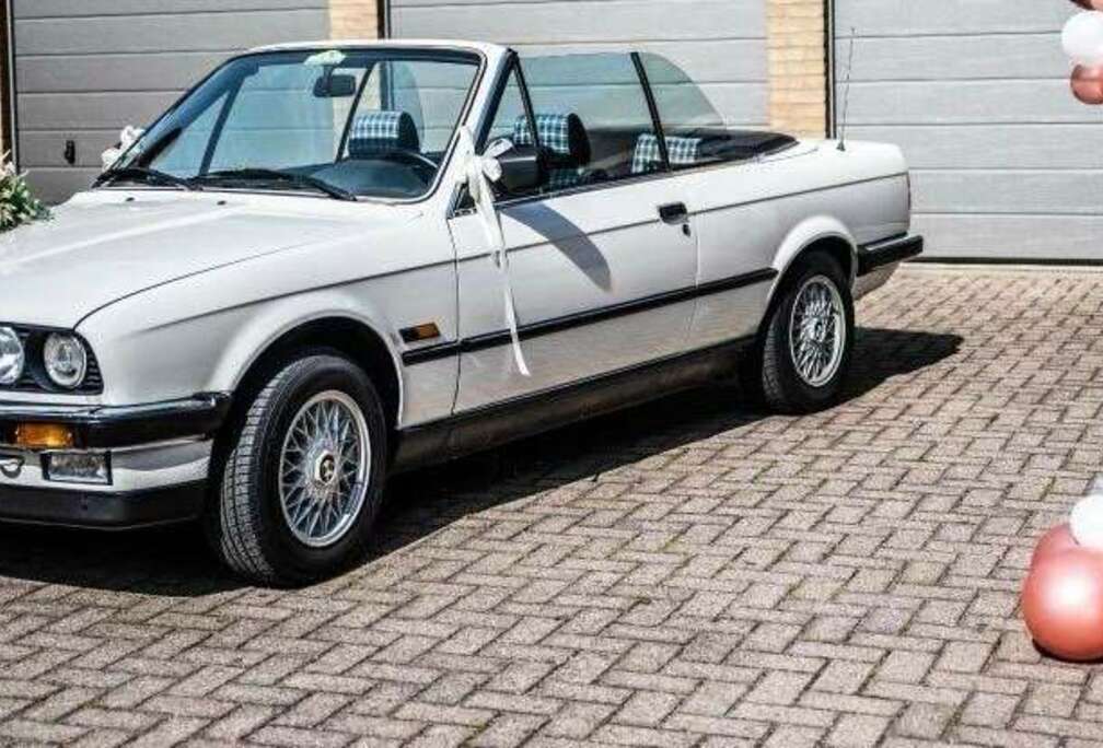 BMW 320i