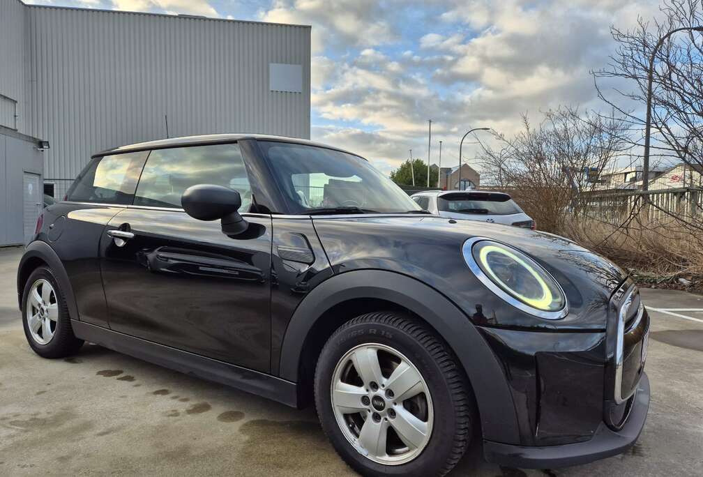 MINI 1.5iA // AUTOM. // 136CV // 90.983 KM // 2022