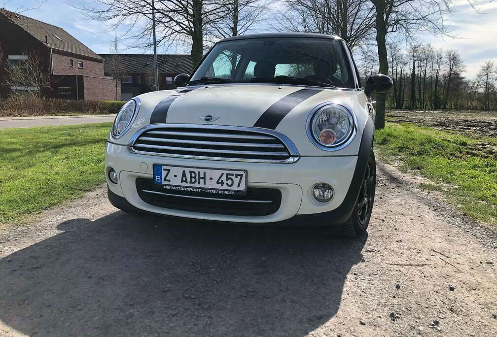 MINI Mini 1.6i Cooper