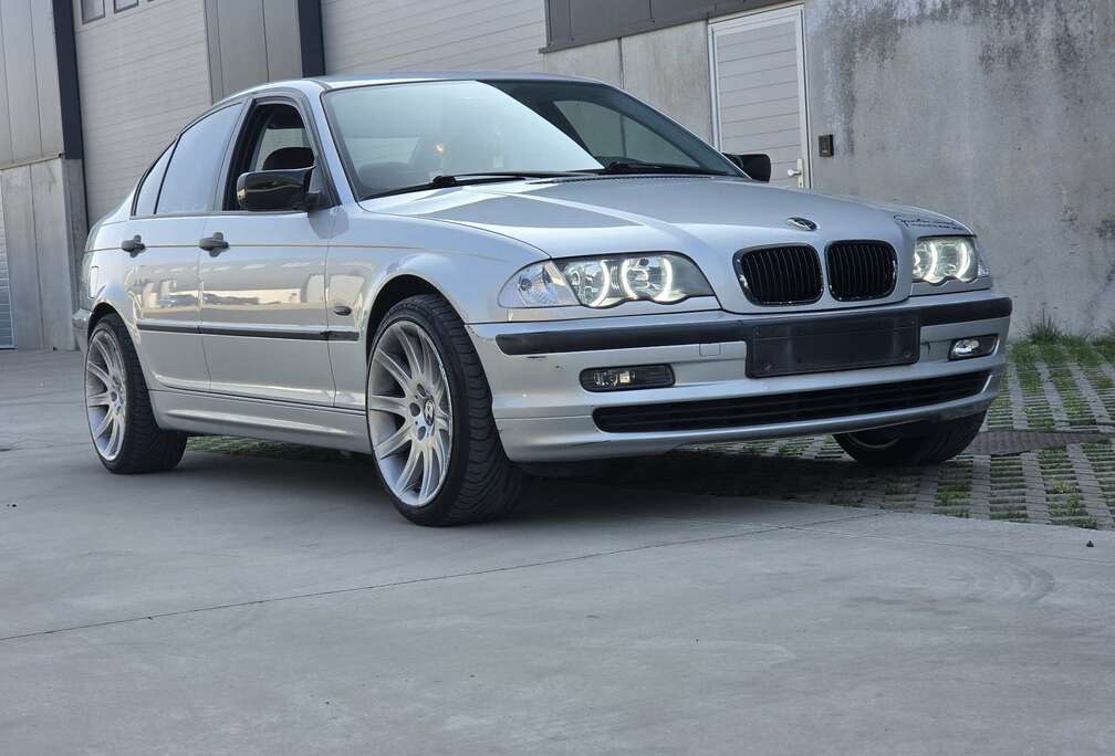 BMW 316i touring Exclusiv Edition