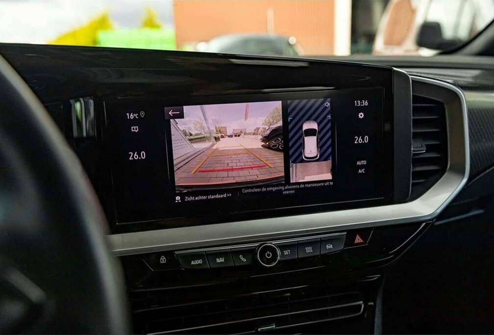 Opel Edition 1.2 Benz. Automaat 130pk  Navi.  Came...