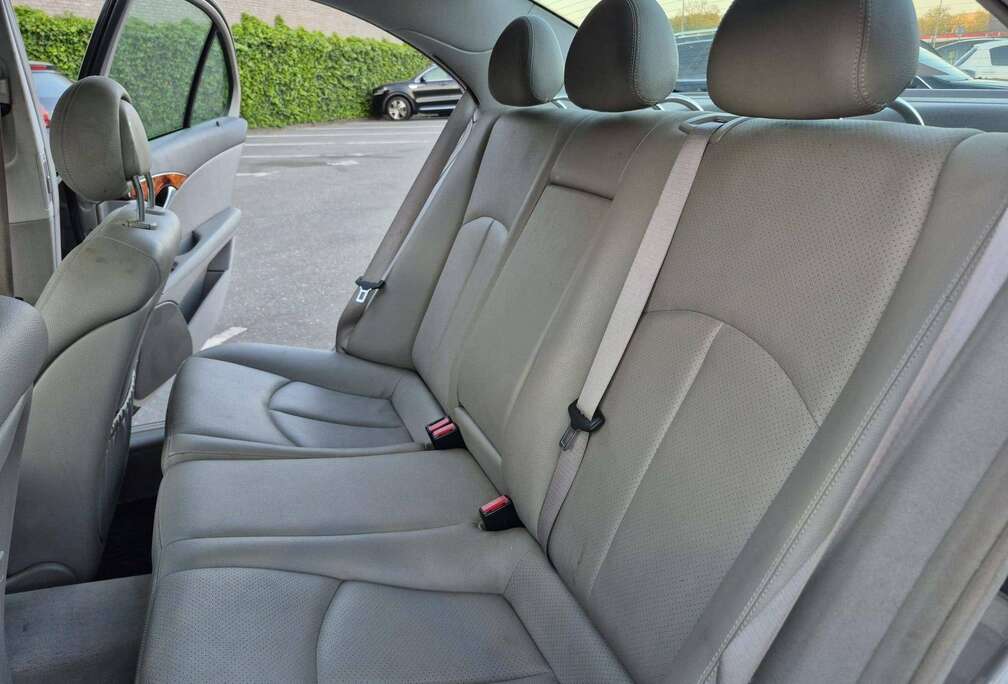 Mercedes-Benz Mercedes-Benz-E-Klasse 320 CDI Avantgarde
