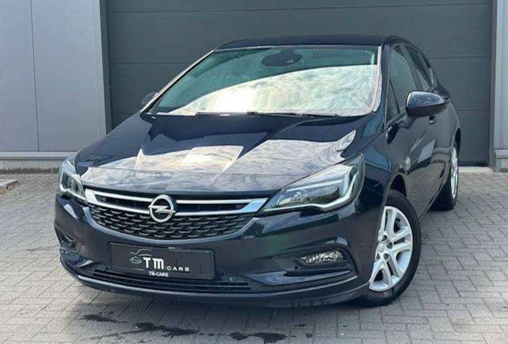 Opel Navigatie/airco/cruis controle/camera