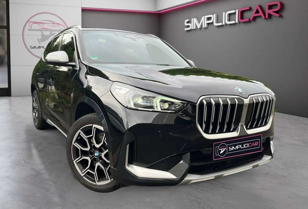 BMW X1 sDrive 18i sDrive Sport-Line (OPF)(EURO 6d) TOIT PANO / KEYLESS / LED AMBIANCE