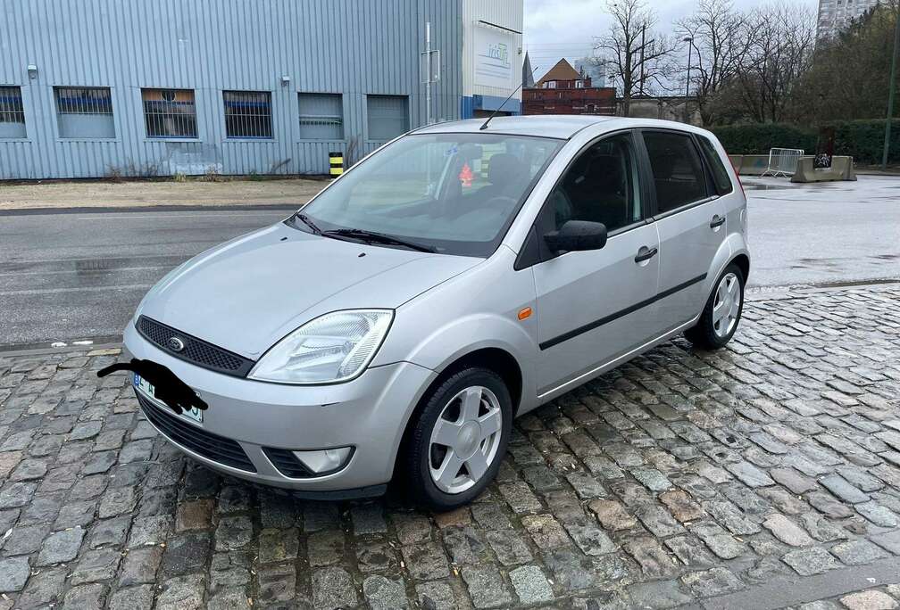 Ford 1.4i 16v Ambiente