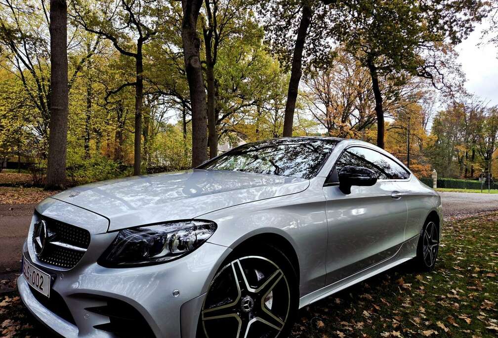 Mercedes-Benz Coupe 9G-TRONIC, AMG Line, 360 Camera, Panora-dak.