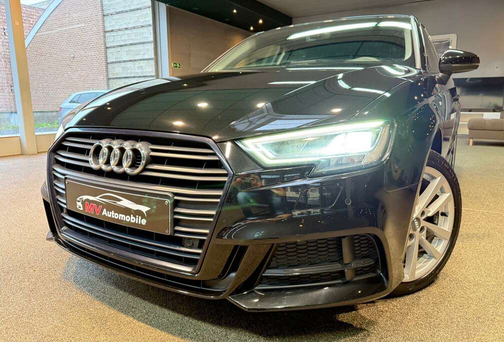 Audi Sportback 30TDi S line * Cockpit Dig * Cuir * Navi