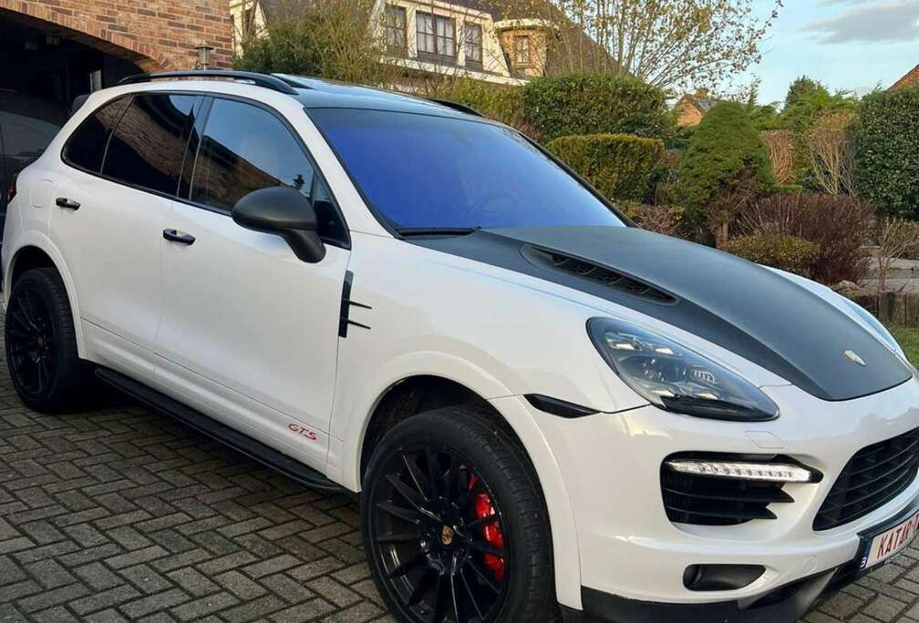 Porsche 3.0 D V6 Diesel   pack GTS beau bruit MAXHAUST