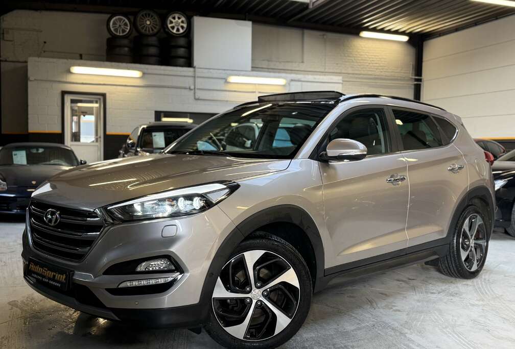 Hyundai TOIT PANO XENON SIEGES CUIR ELEC BOITE AUTO