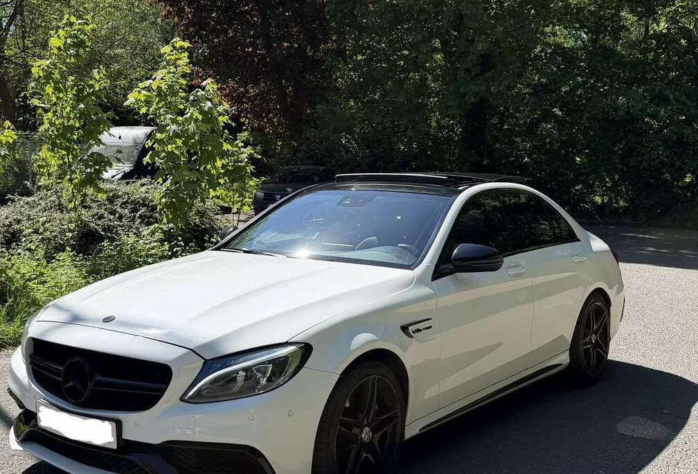 Mercedes-Benz One