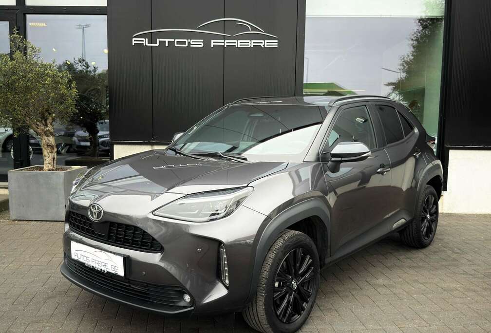 Toyota 1.5i VVT-i Hybride E-CVT GPS Camera