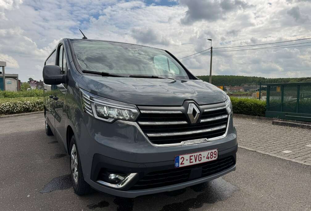 Renault 2.0 dCi 30 L2H1 Grand Confort EDC (EU6d)