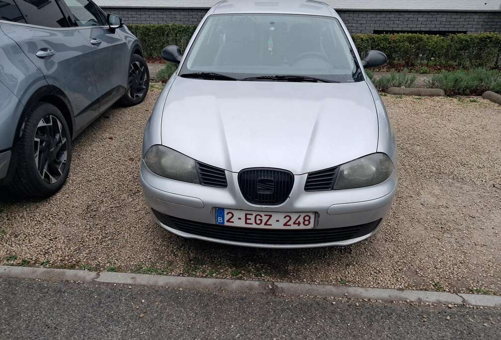 SEAT 1.4i 16v Style