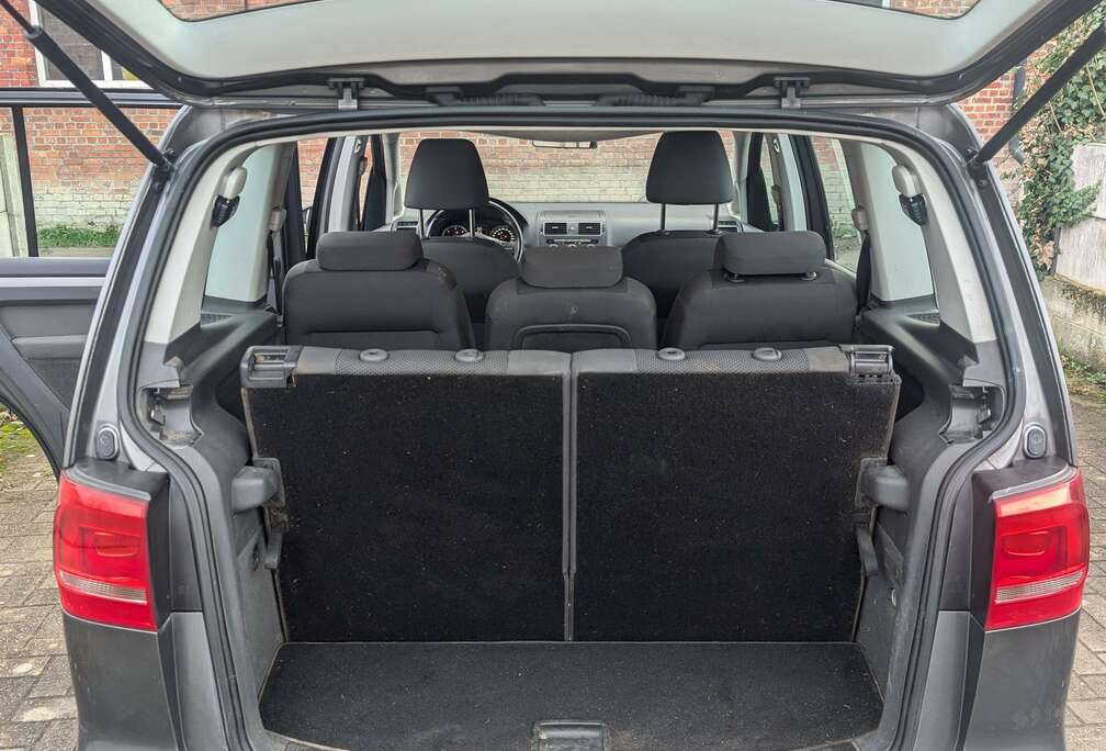 Volkswagen Touran 1.6 CR TDi Highline BMT Start