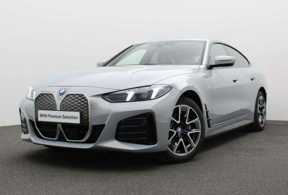 BMW M SPORT - LEDER - HAAK - LCI