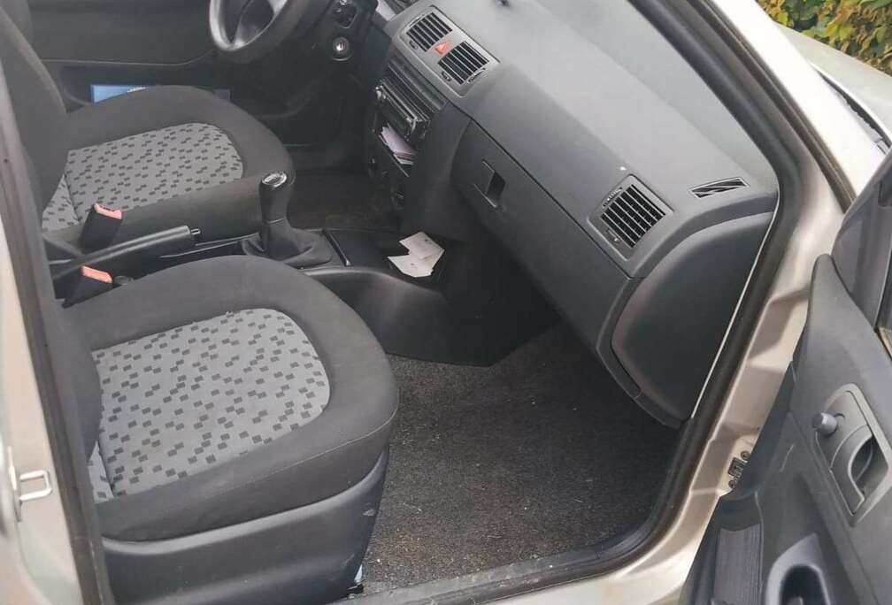 Skoda 1.4i 16v 200 Years