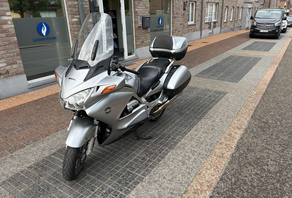 Honda