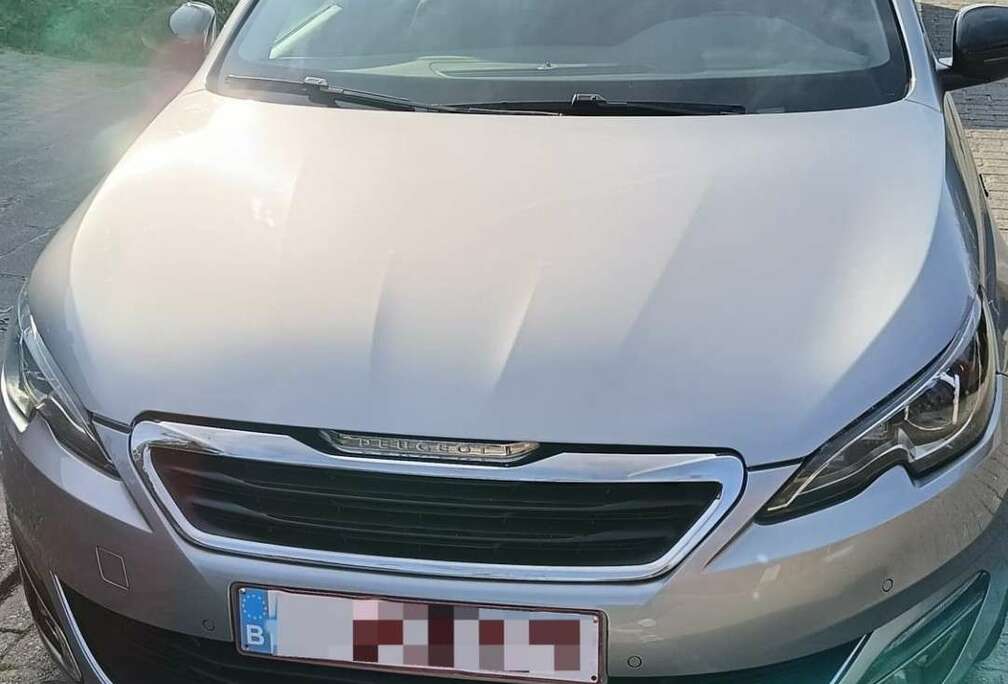 Peugeot PureTech 130 EAT6 Stop & Start Active