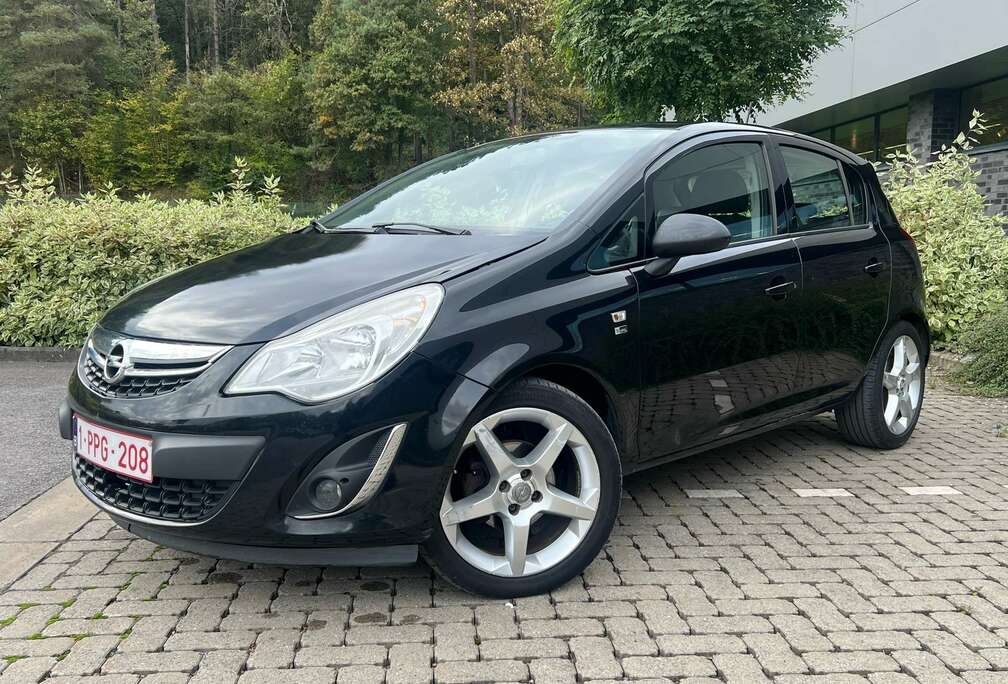 Opel Opel Corsa 1.3 de 2013 prête a être immatriculé