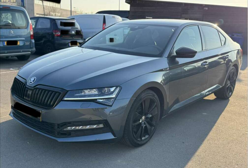 Skoda 2.0 Benzin 4x4 Sport Line 200kw 1HAND Automatik