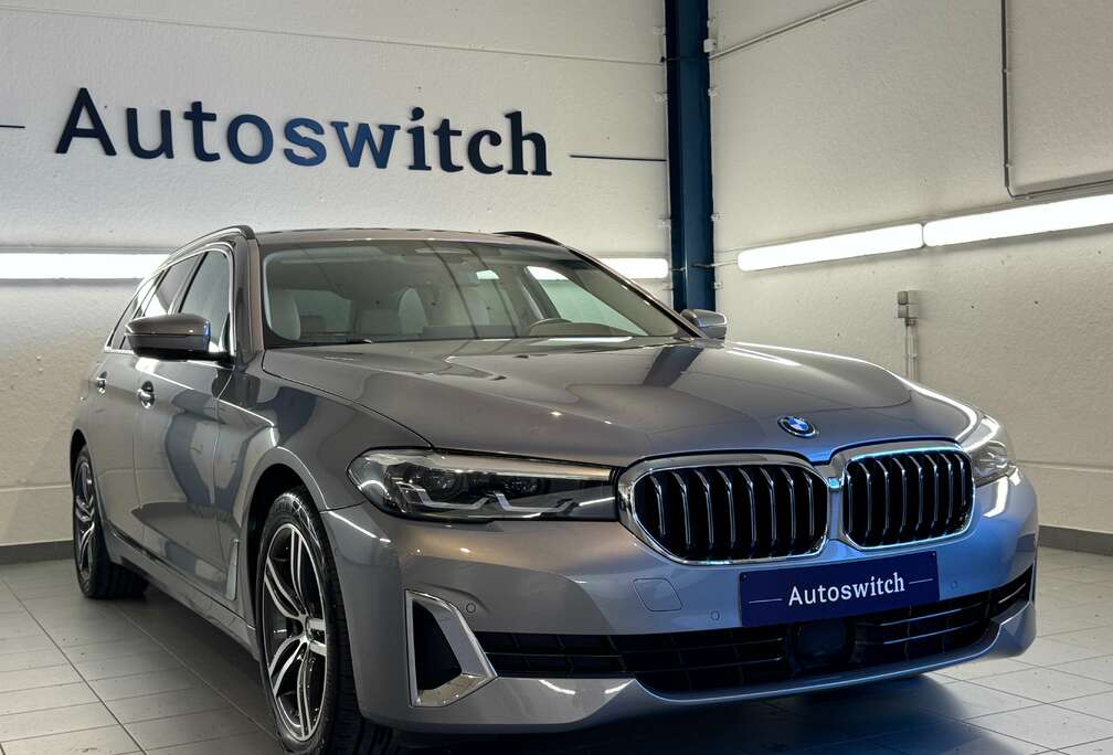 BMW e Touring - Luxury Line/ActCruise/Harman&Kardon/Camera/Airco4zone/...